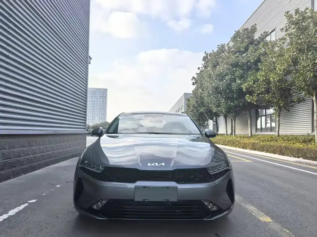 Kia K5 2024 из CN, фото 8