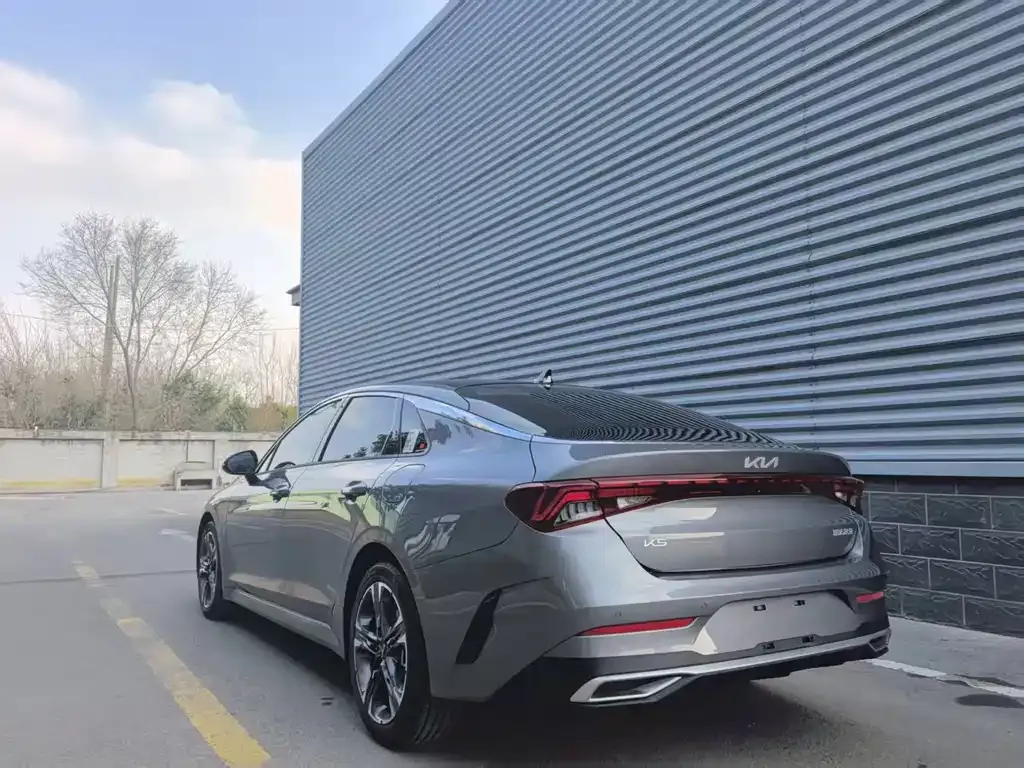 Kia K5 2024 из CN, фото 9