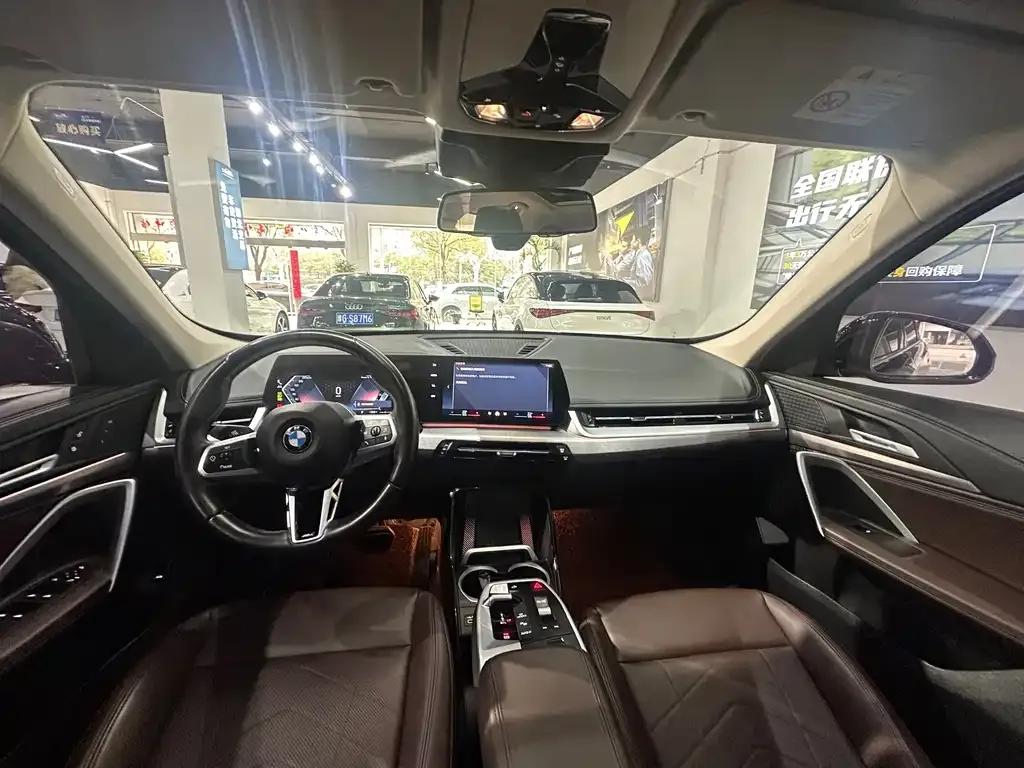 BMW X1 2024 из CN, фото 7
