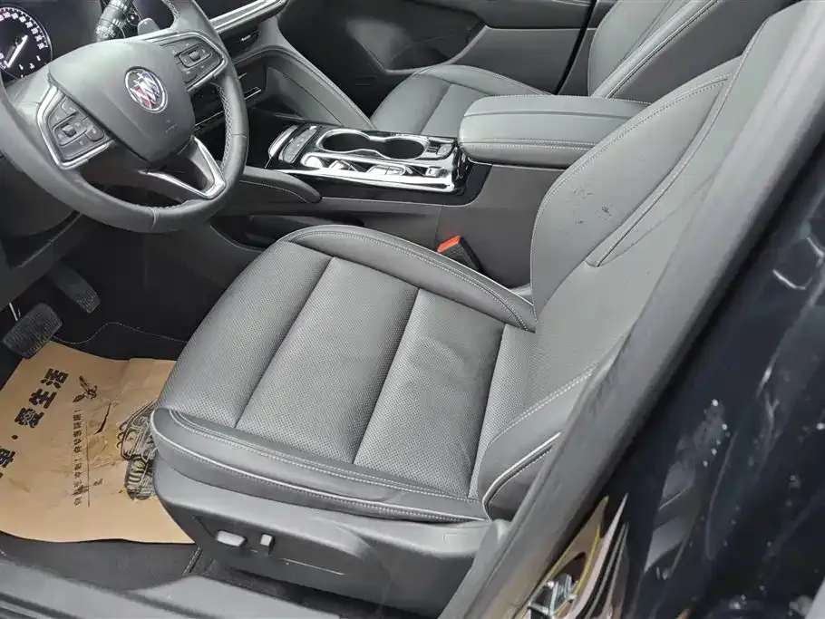 Buick Envision Plus — фото 2