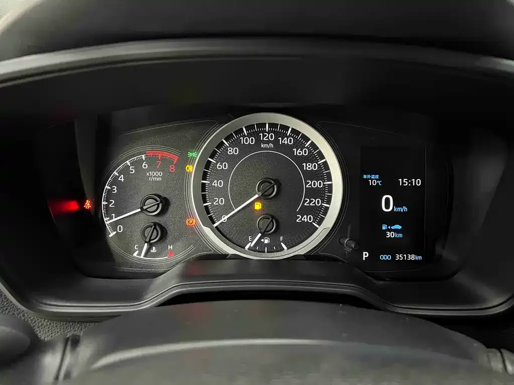 Toyota Levin 2021 из CN, фото 2
