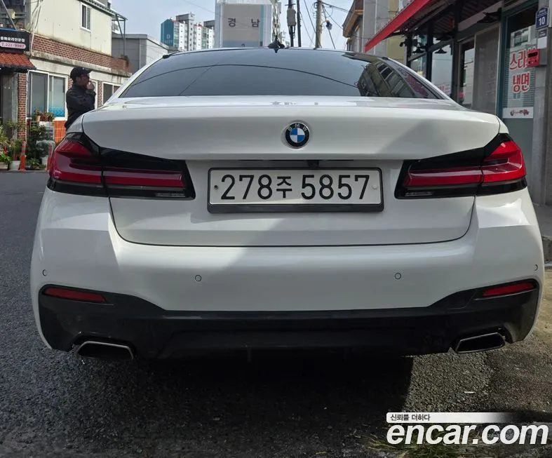 BMW 5-Series 2021 из KR, фото 3