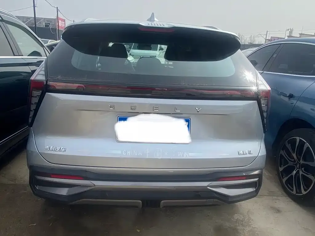 Geely Boyue L 2024 из CN, фото 3