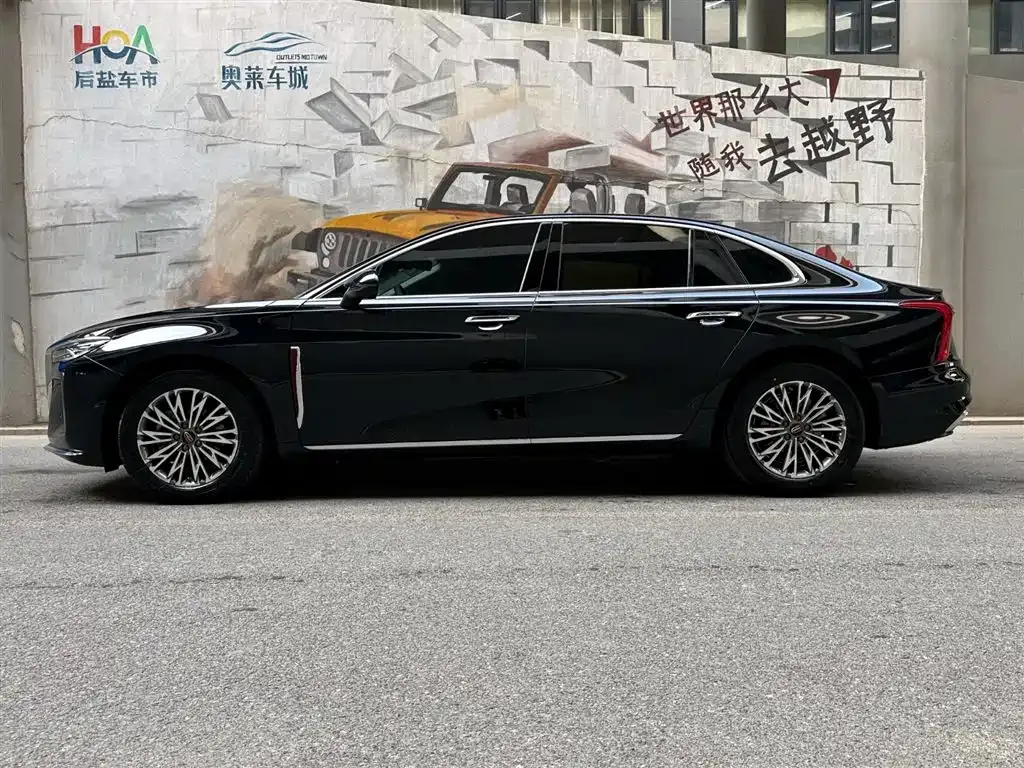 Hongqi H5 — фото 10
