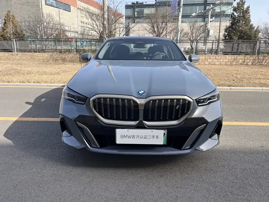 BMW i5 2025 из CN, фото 8