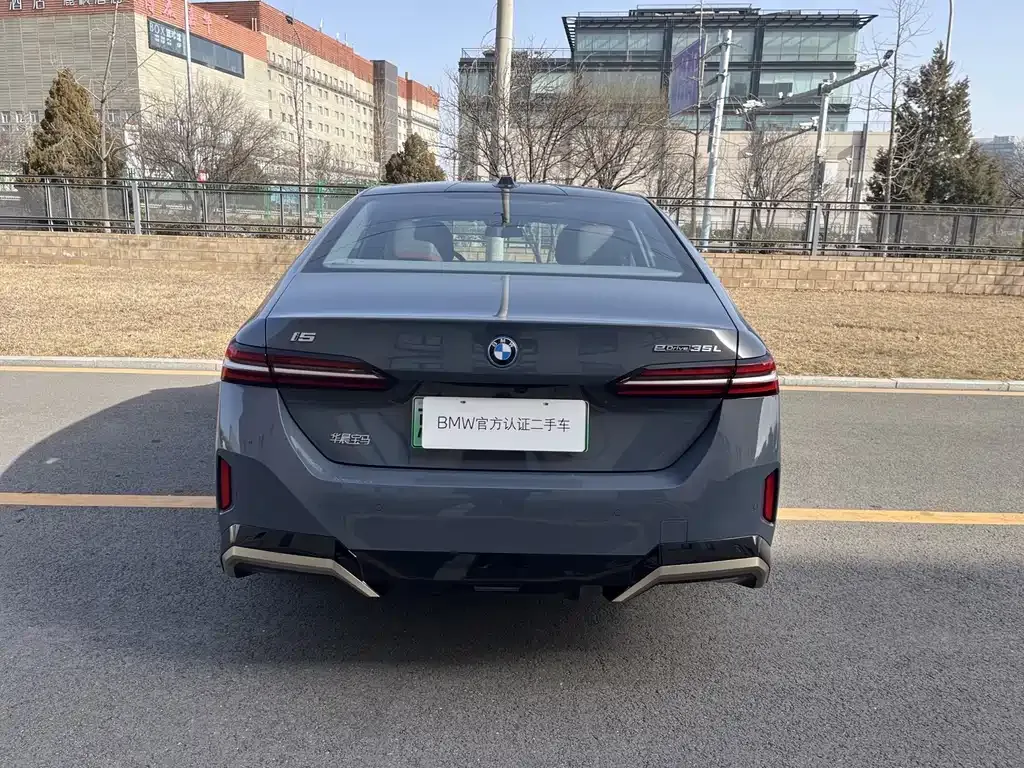 BMW i5 2025 из CN, фото 4