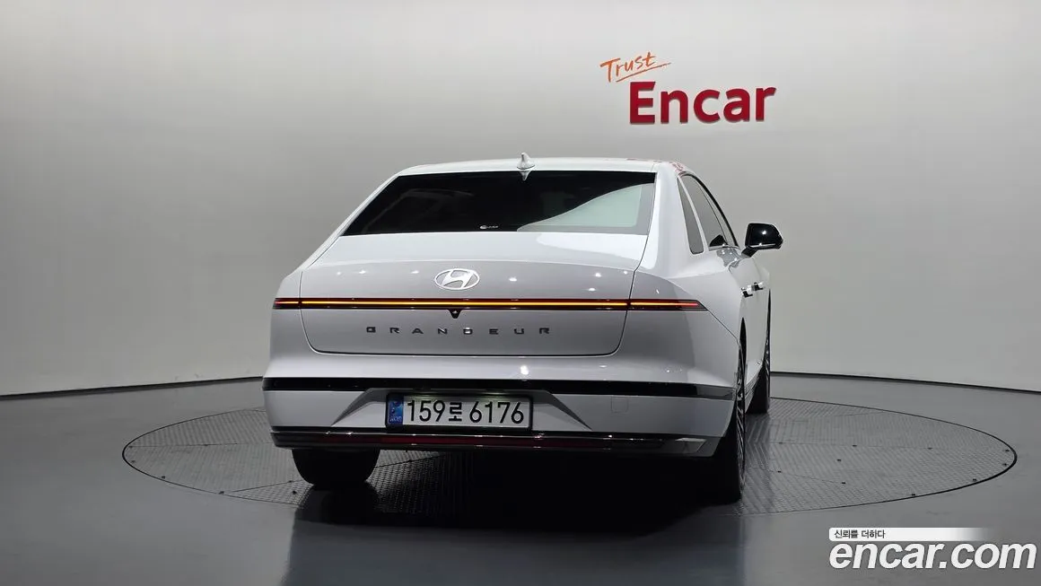 Hyundai Grandeur 2023 из KR, фото 5
