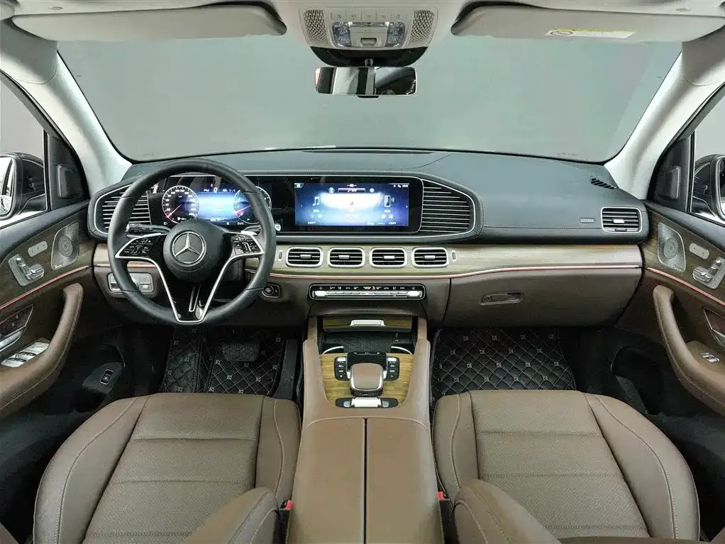 Mercedes-Benz GLE — фото 6