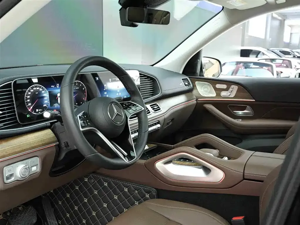 Mercedes-Benz GLE — фото 5