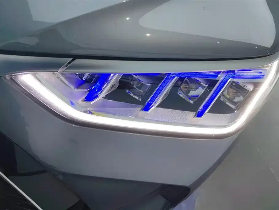 BYD PLUS New Energy — фото 2