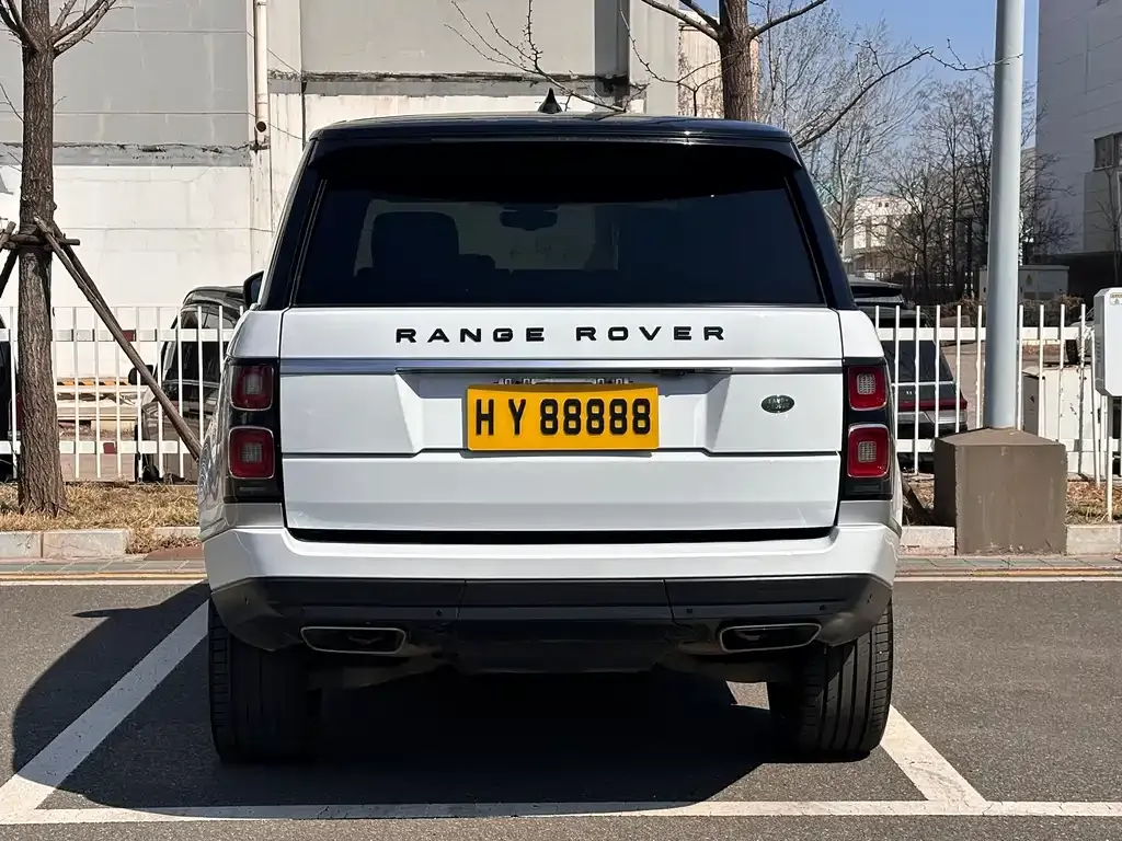 Land Rover Range Rover 2022 из CN, фото 2