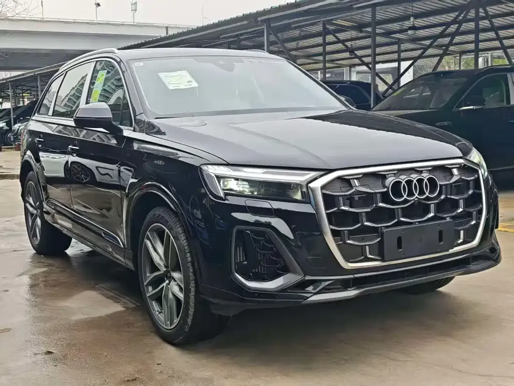 Audi Q7 2026 из CN, фото 8