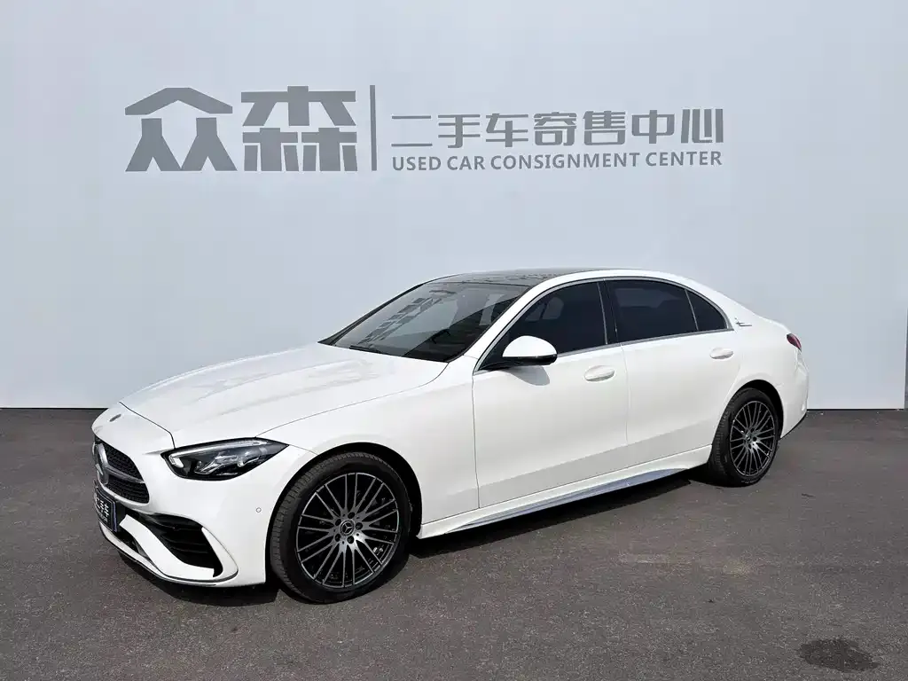Mercedes-Benz C-Class — фото 1