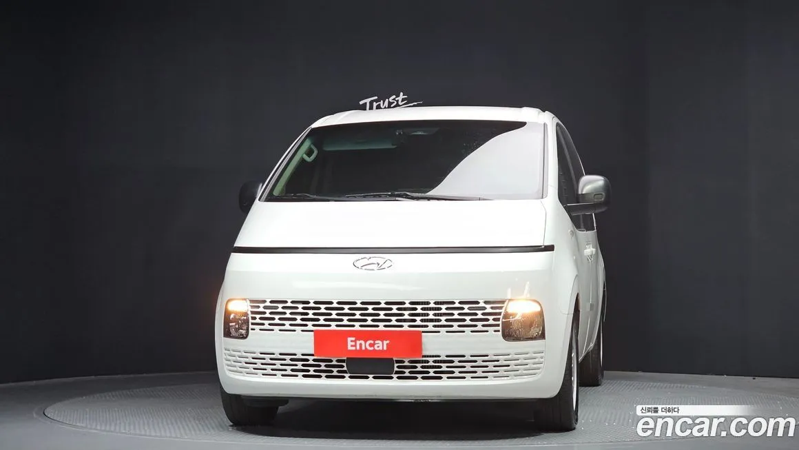 Hyundai Staria 2023 из KR, фото 4