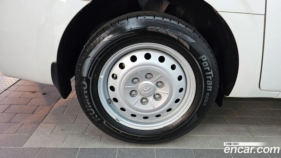 Hyundai Staria 2023 из KR, фото 9