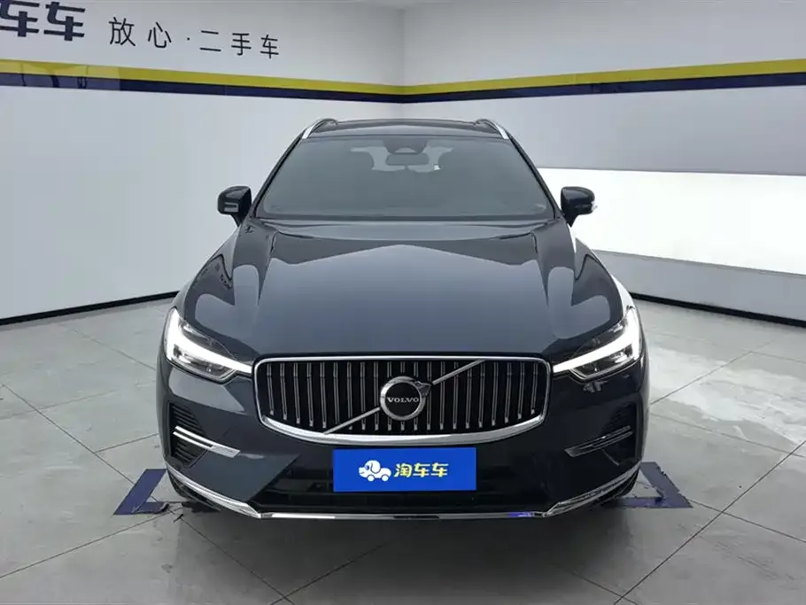 Volvo XC60 2024 из CN, фото 2