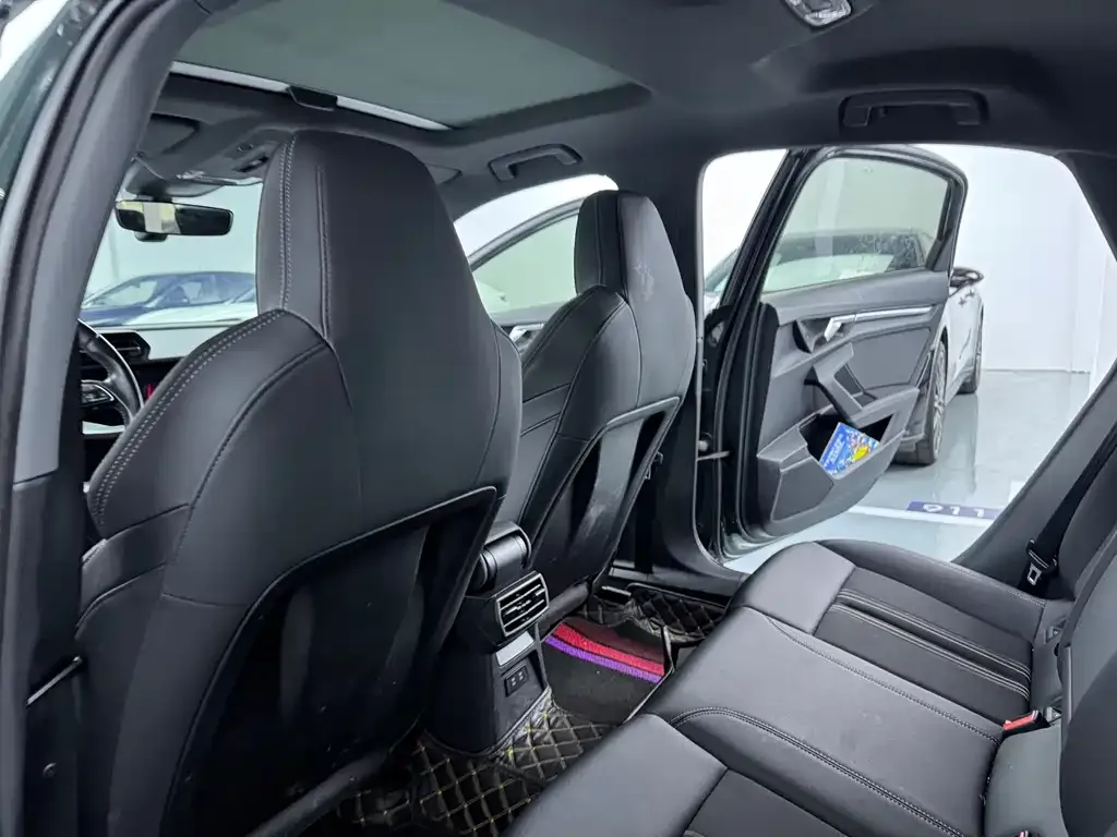 Audi A3 2021 из CN, фото 2