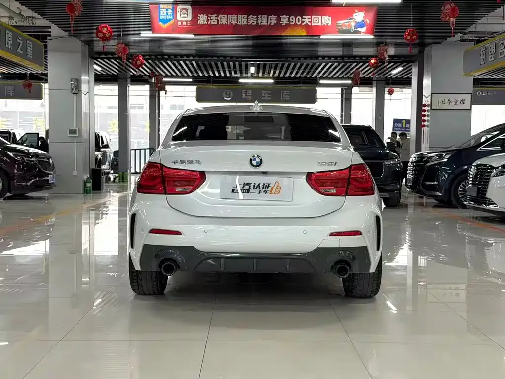 BMW 1 Series 2022 из CN, фото 6