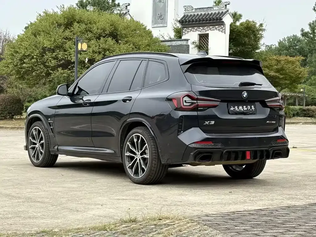 BMW X3 — фото 10