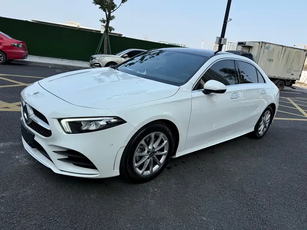 Mercedes-Benz A-Class 2021 из CN, фото 1
