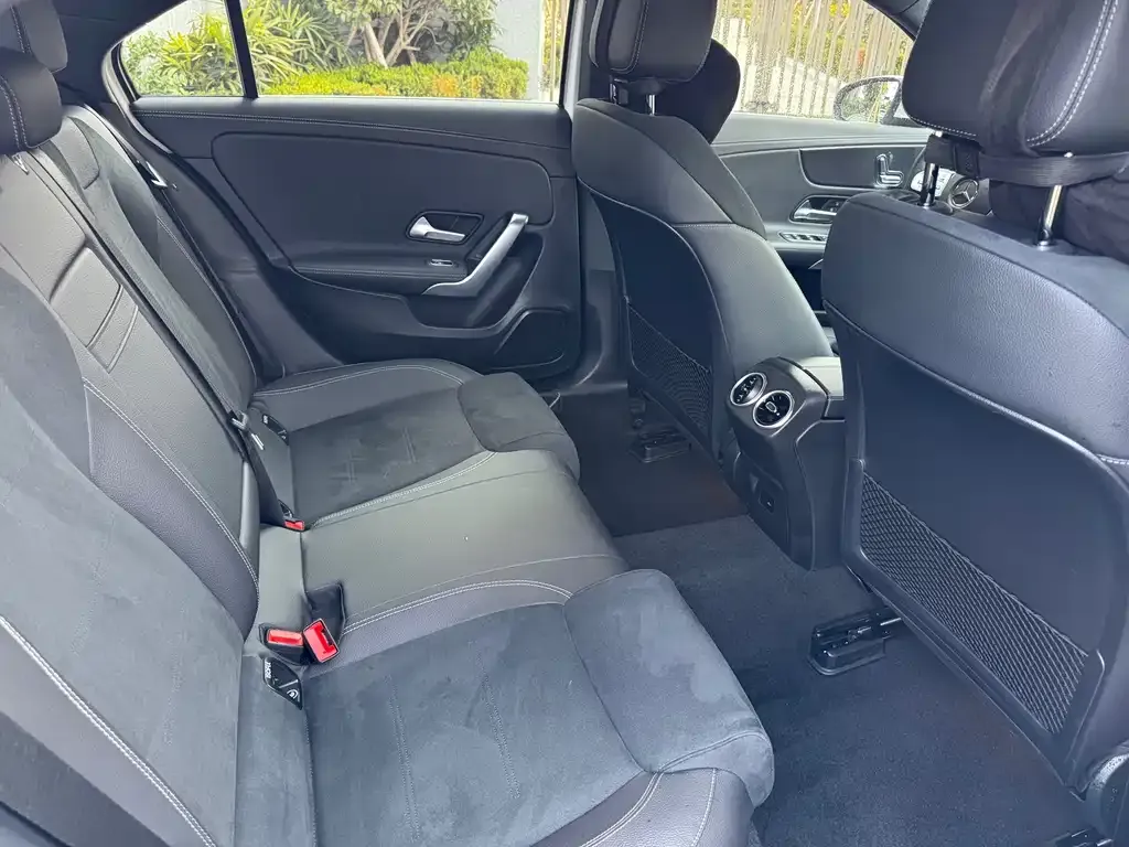 Mercedes-Benz A-Class 2021 из CN, фото 5