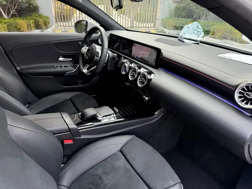 Mercedes-Benz A-Class 2021 из CN, фото 8