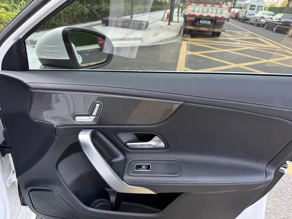 Mercedes-Benz A-Class 2021 из CN, фото 9