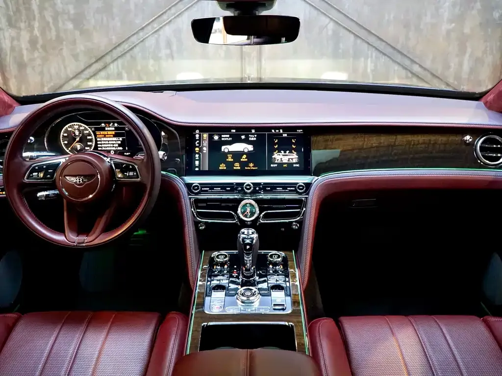 Bentley Flying Spur — фото 4