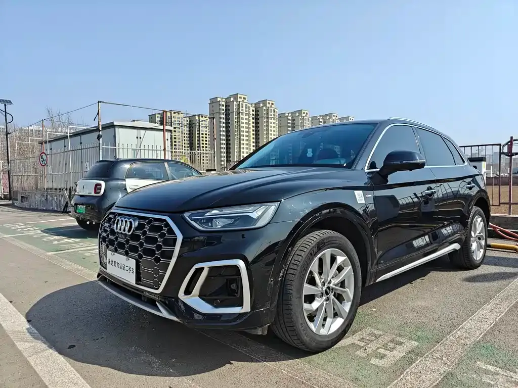 Audi Q5L 2021 из CN, фото 1