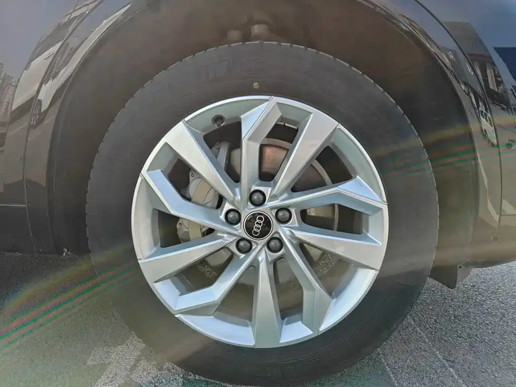 Audi Q5L 2021 из CN, фото 6