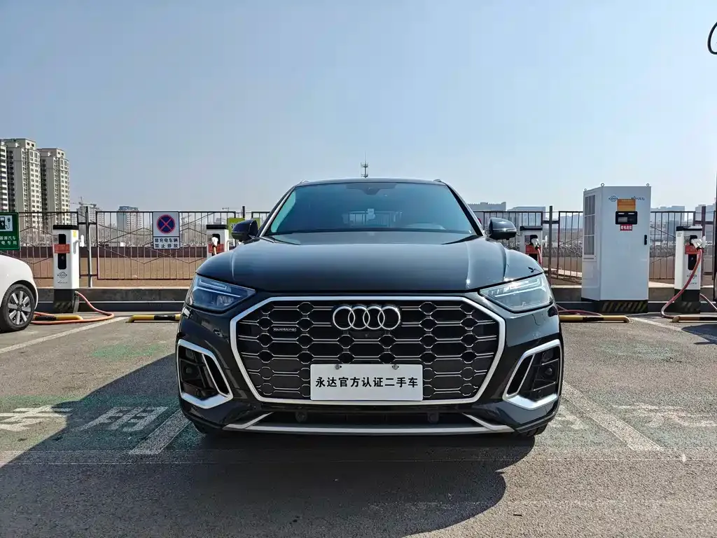 Audi Q5L 2021 из CN, фото 4