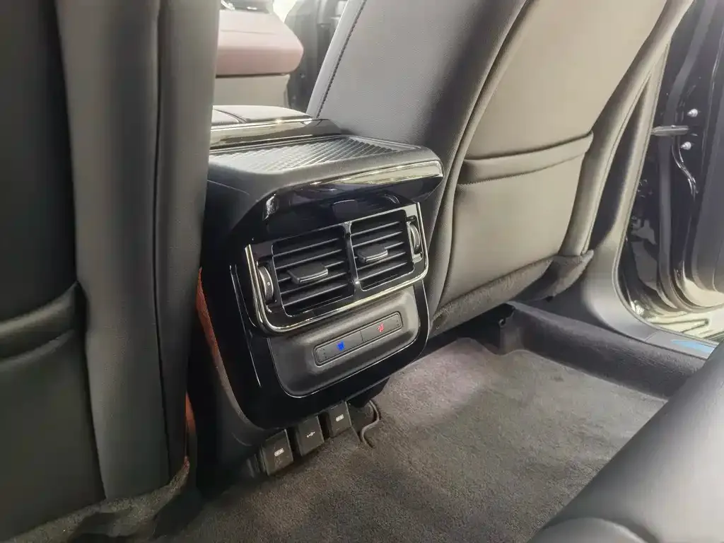Land Rover Evoque — фото 2
