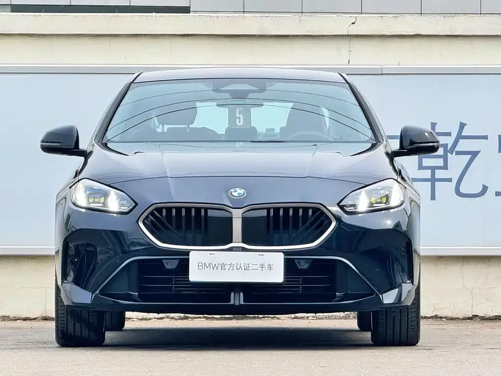 BMW 2 Series 2025 из CN, фото 8