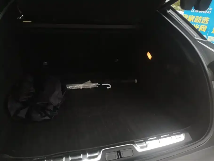 Citroen C5 X 2024 из CN, фото 3