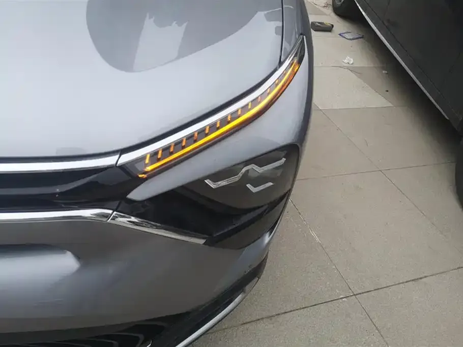 Citroen C5 X 2024 из CN, фото 2