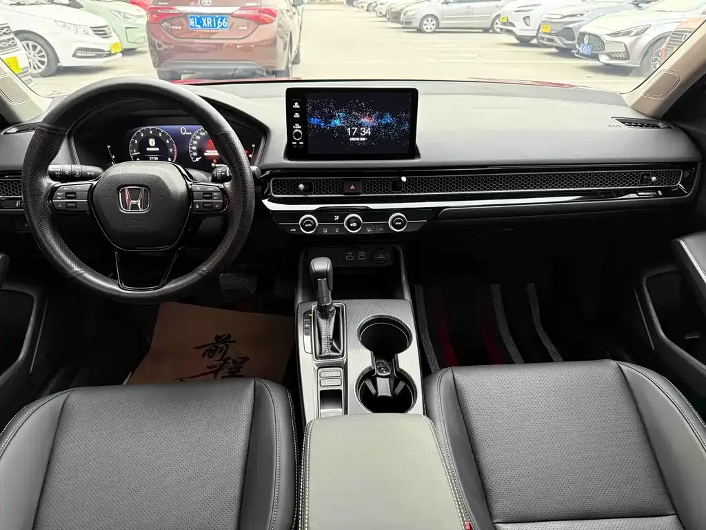 Honda Civic — фото 8