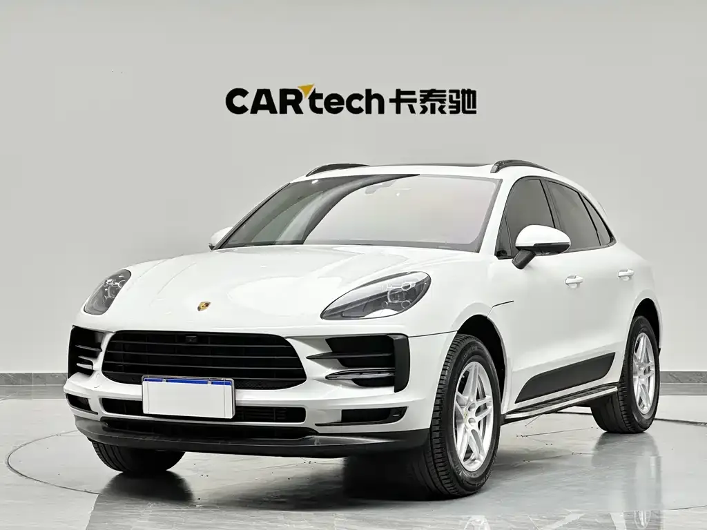 Porsche Macan — фото 1