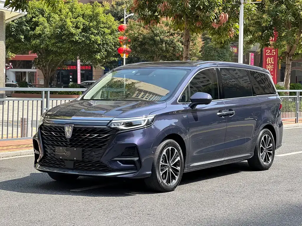Roewe iMAX8 — фото 1
