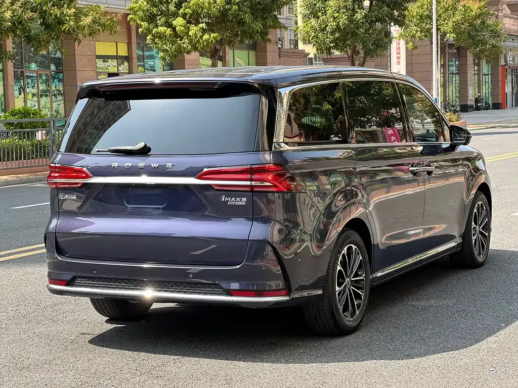 Roewe iMAX8 — фото 9