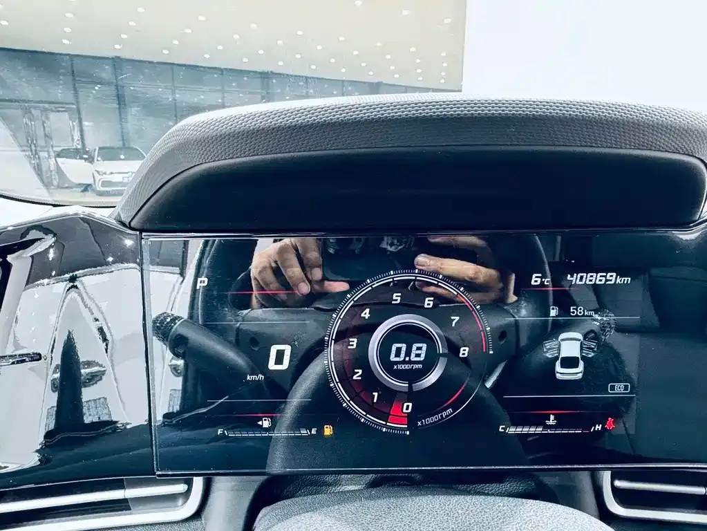 Hyundai Elantra 2021 из CN, фото 4