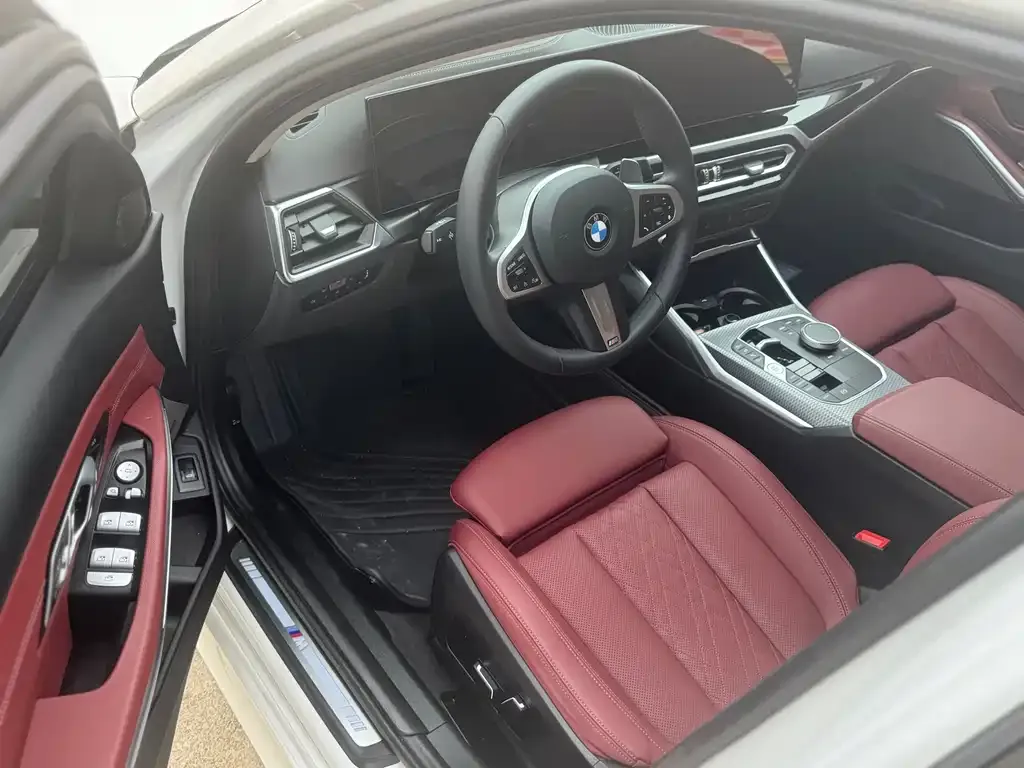 BMW 3 Series 2024 из CN, фото 5