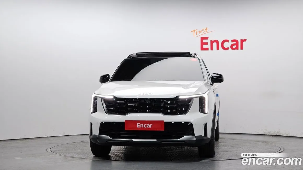 Kia Sorento — фото 6