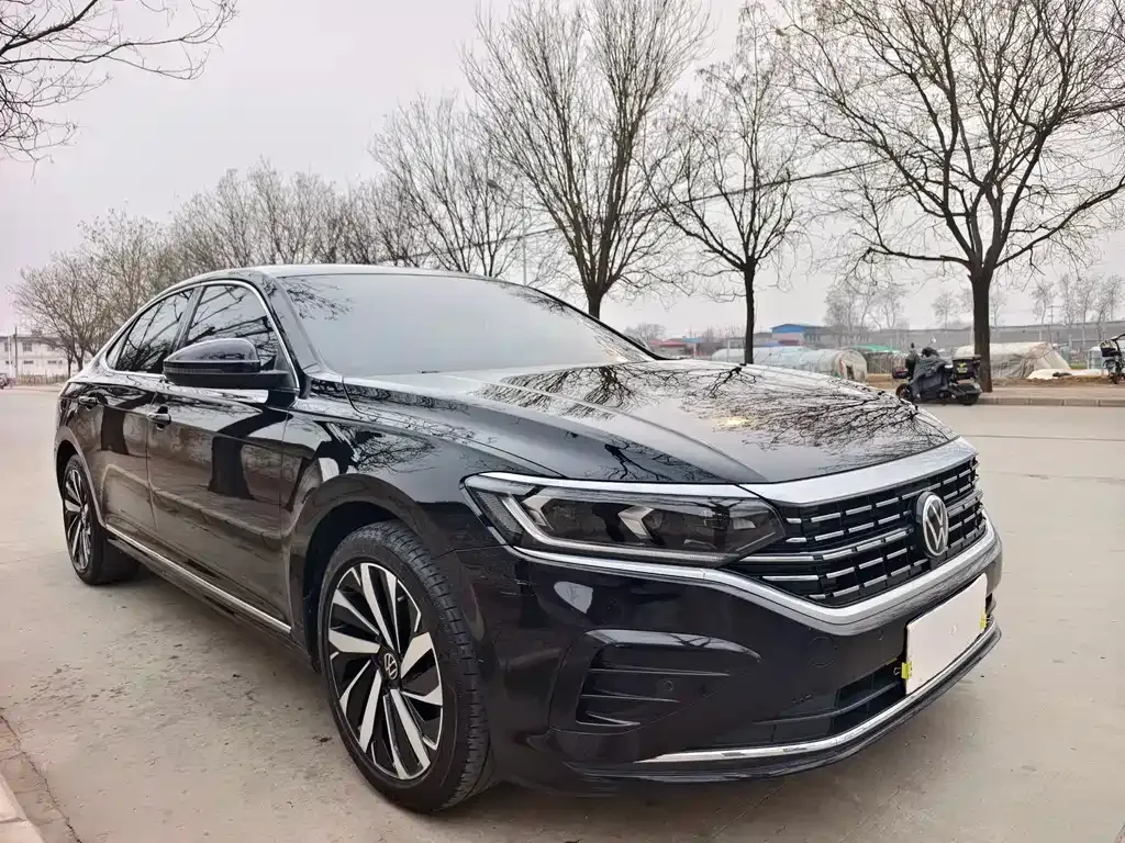 Volkswagen Passat — фото 6