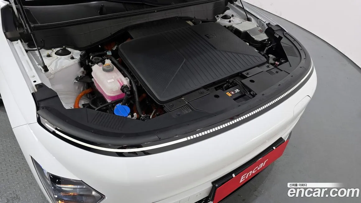 Hyundai Kona 2023 из KR, фото 9