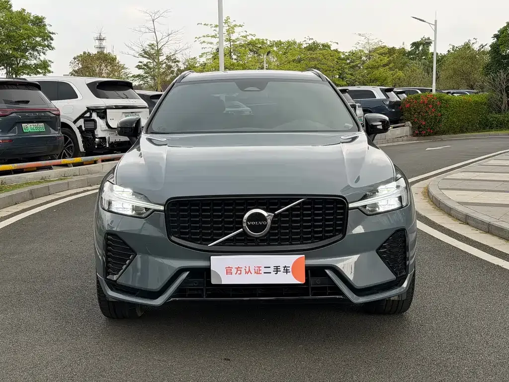 Volvo XC60 — фото 3