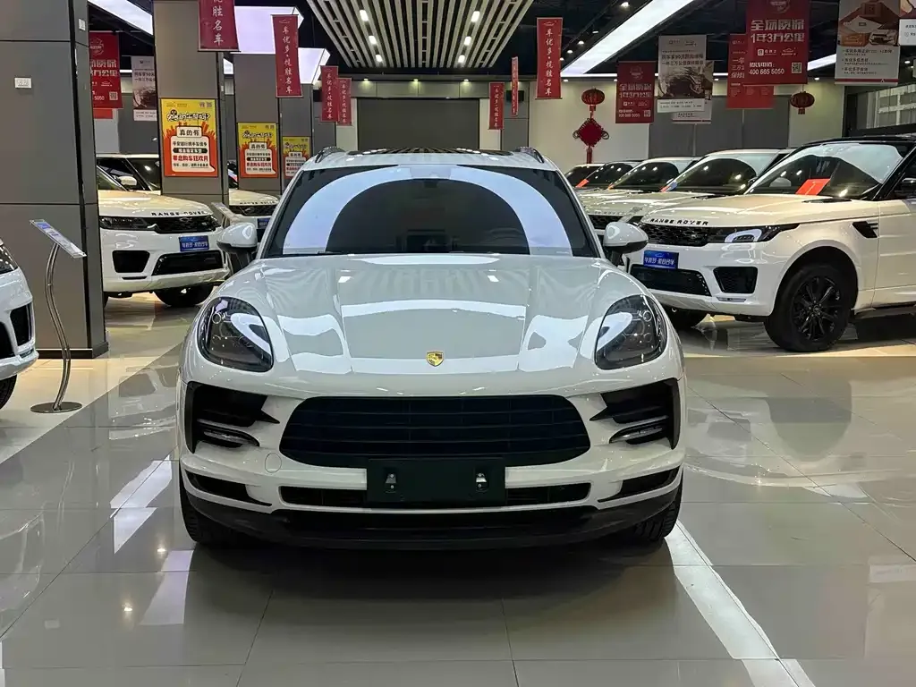 Porsche Macan — фото 9