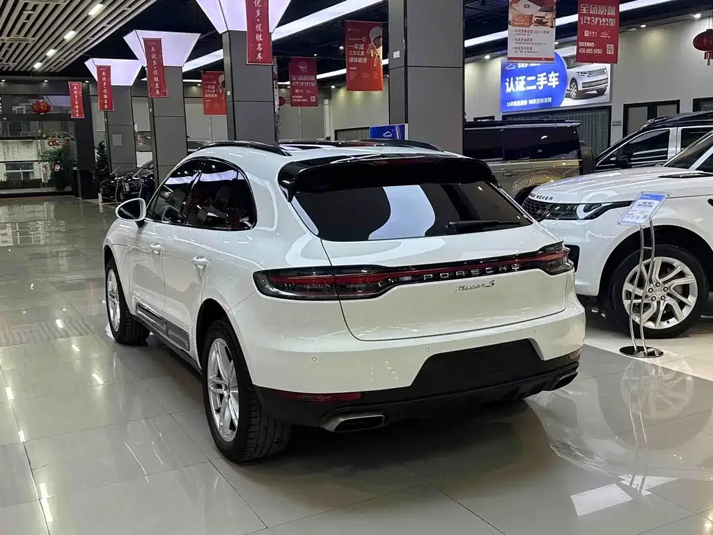 Porsche Macan — фото 5