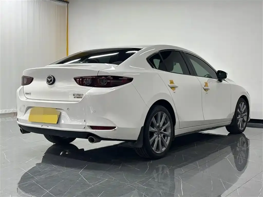 Mazda 3 Axela 2021 из CN, фото 9