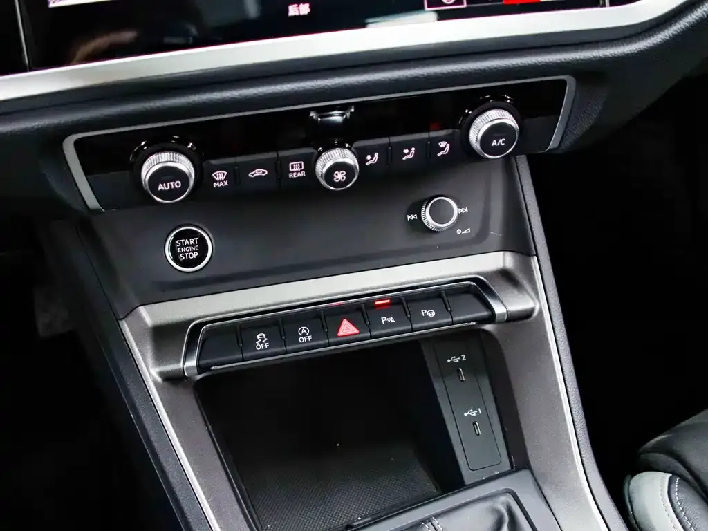 Audi Q3 2022 из CN, фото 6
