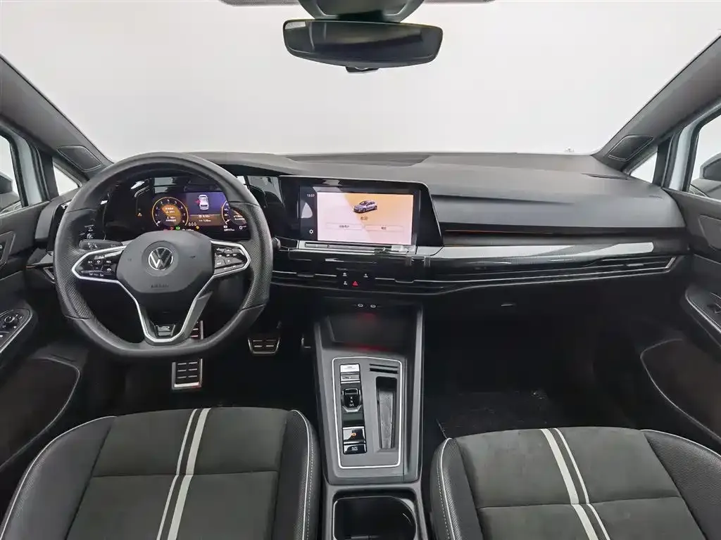 Volkswagen Golf 2021 из CN, фото 9